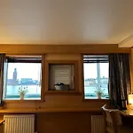 Den Röda Båten